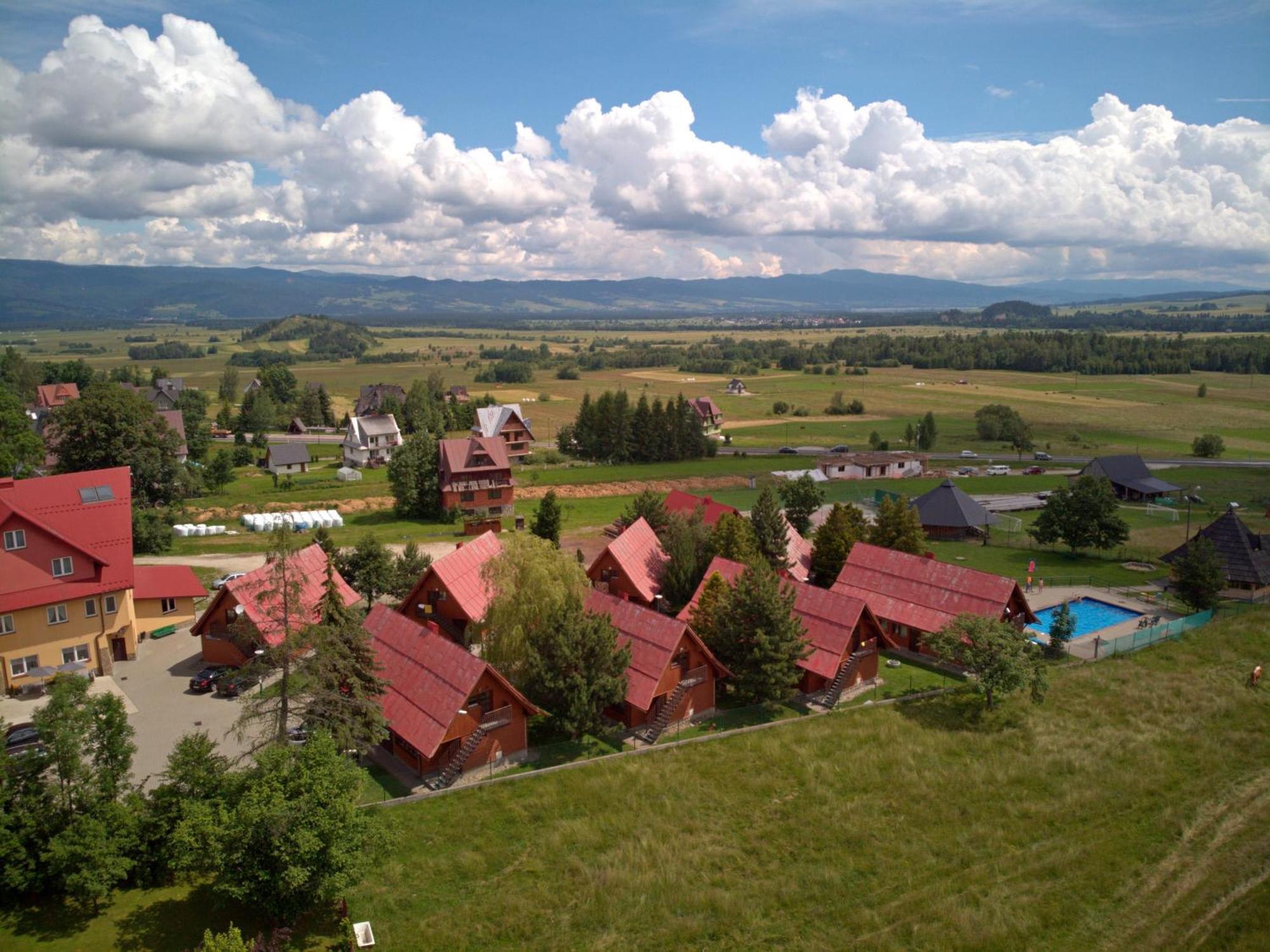 Osrodek Wczasowy Gron Placowka Buitenkant foto