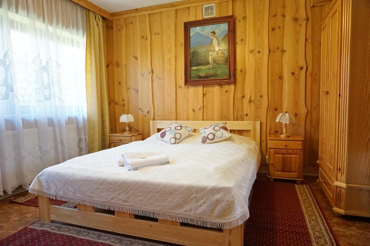 Osrodek Wczasowy Gron Placowka Buitenkant foto